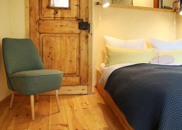 Wohlfuehl -direkt--- Kaisereins Punkt De --- Traditionelles Lehmhaus Parken Gratis Lägenhet *